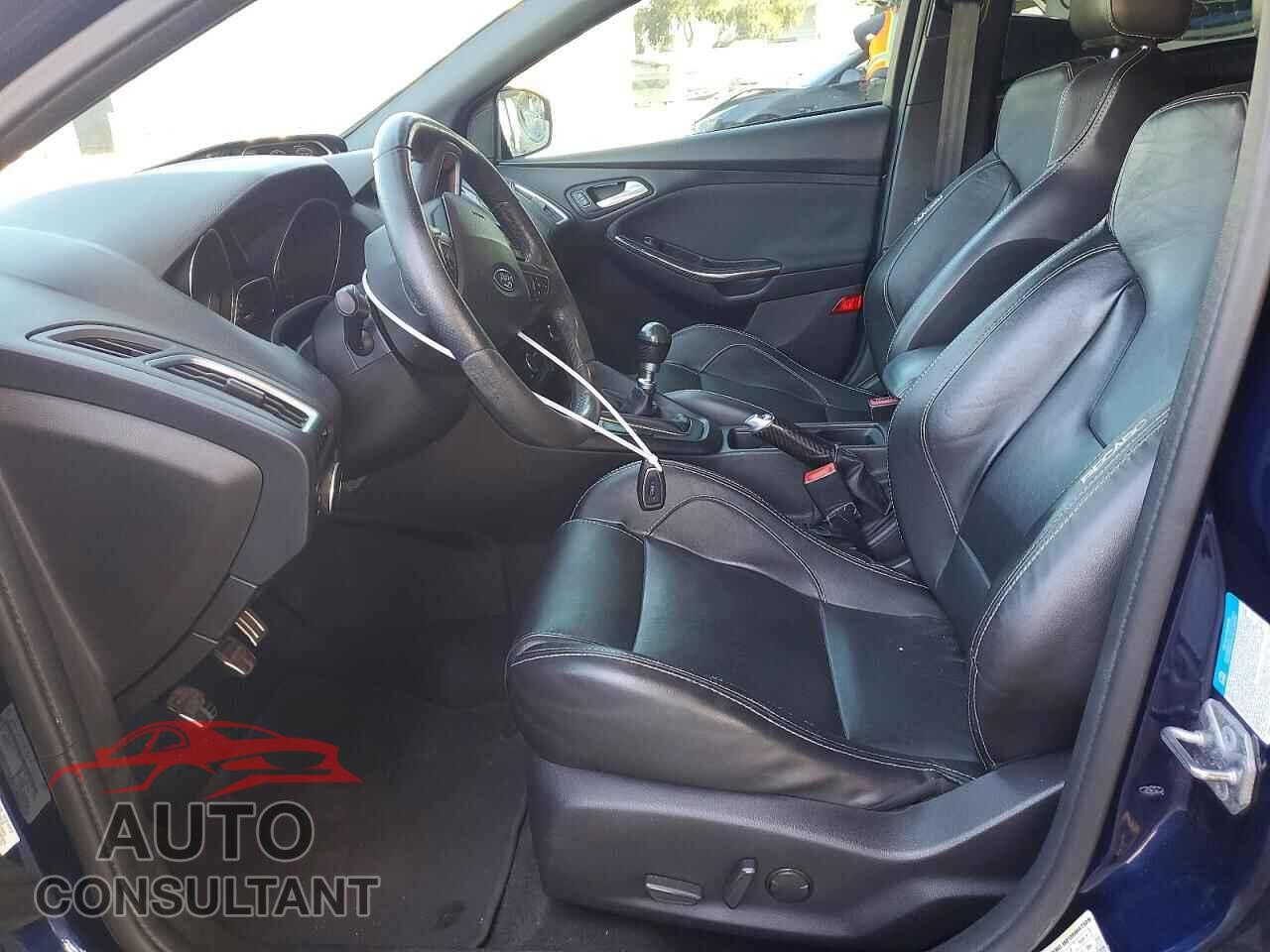FORD FOCUS 2016 - 1FADP3L93GL362976
