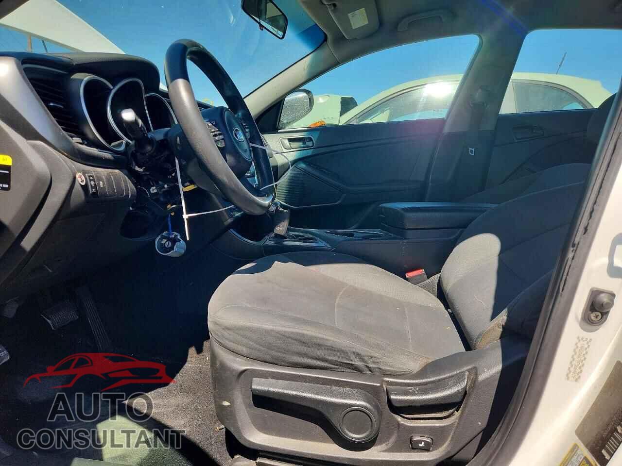 KIA OPTIMA 2015 - KNAGM4A79F5664019