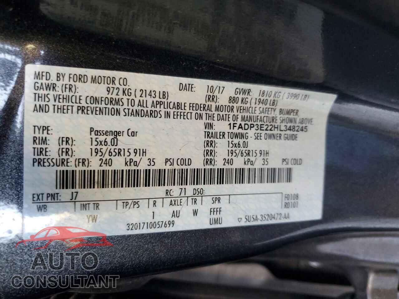 FORD FOCUS 2017 - 1FADP3E22HL348245