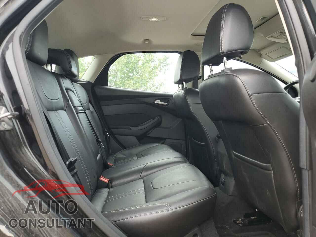 FORD FOCUS 2012 - 1FAHP3M27CL406491