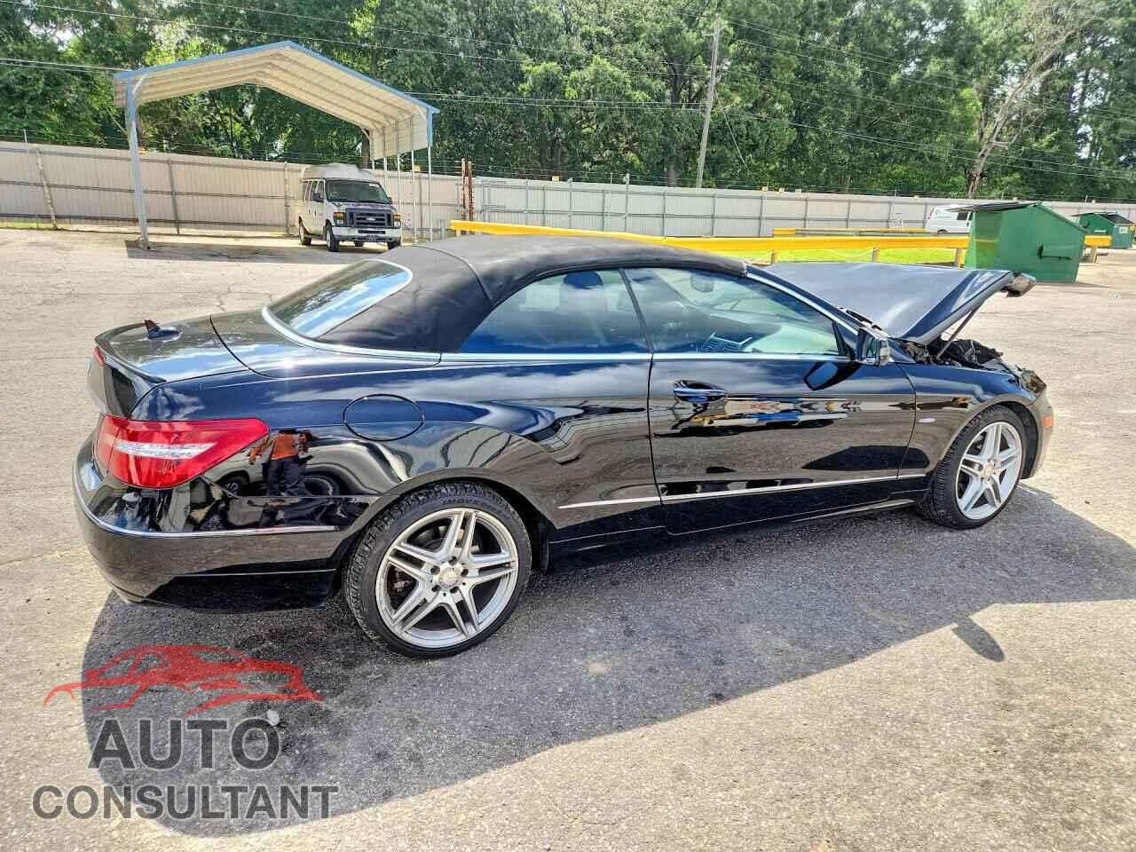 MERCEDES-BENZ E-CLASS 2012 - WDDKK5KF5CF140666