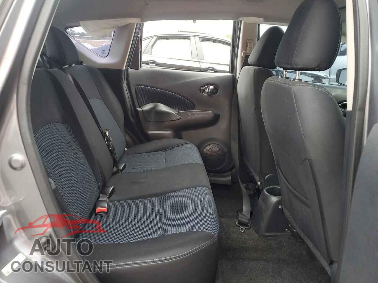 NISSAN VERSA 2019 - 3N1CE2CP3KL354073