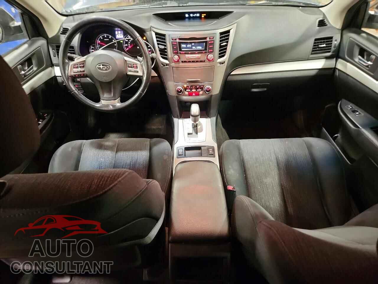 SUBARU OUTBACK 2013 - 4S4BRBGC8D3298100