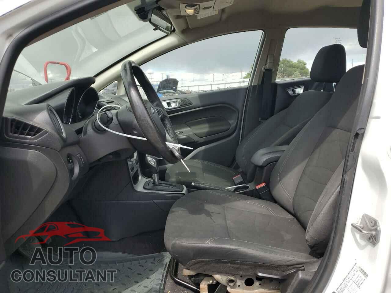FORD FIESTA 2016 - 3FADP4EJ7GM169273