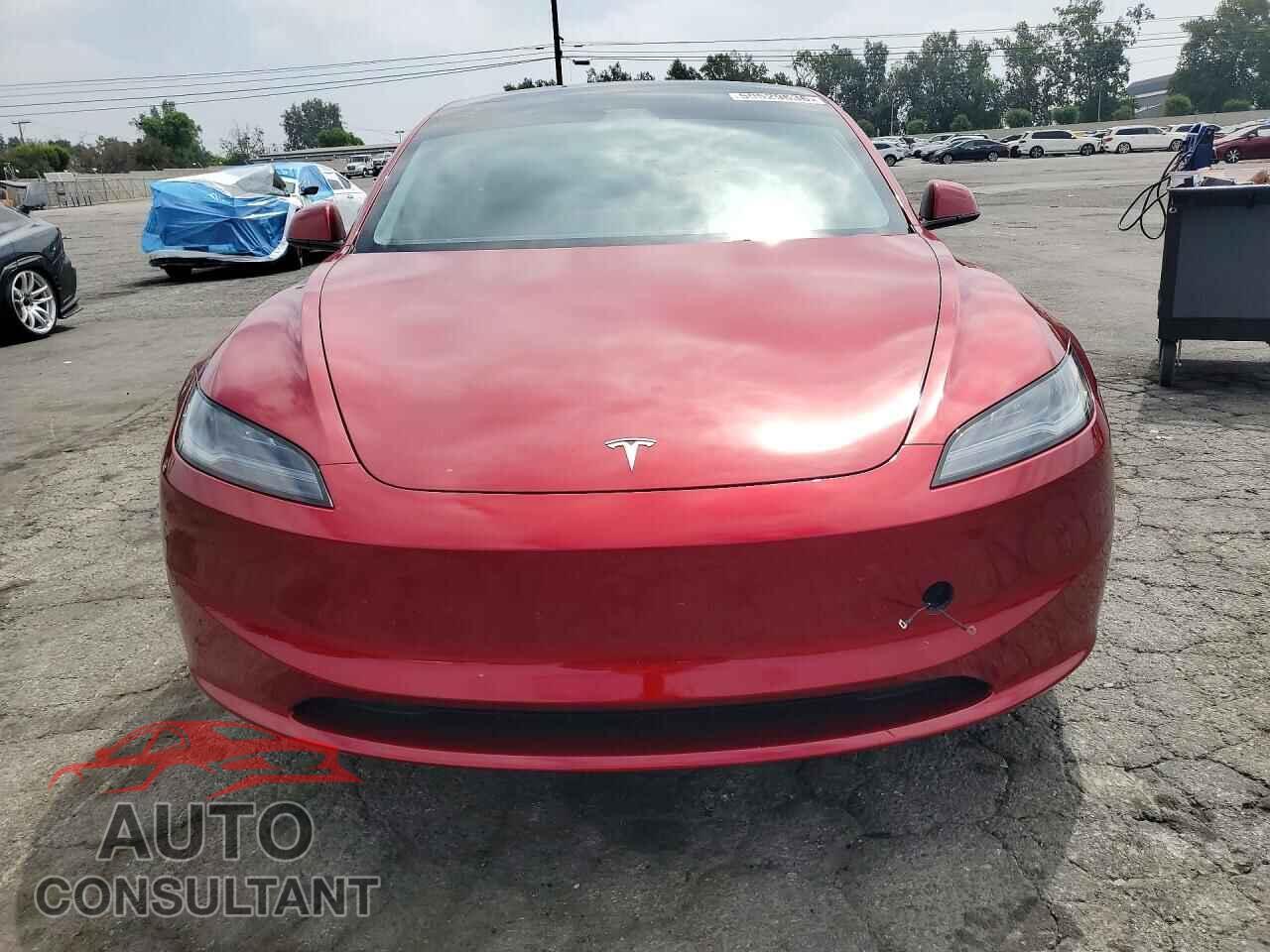 TESLA MODEL 3 2025 - 5YJ3E1EA2SF912994