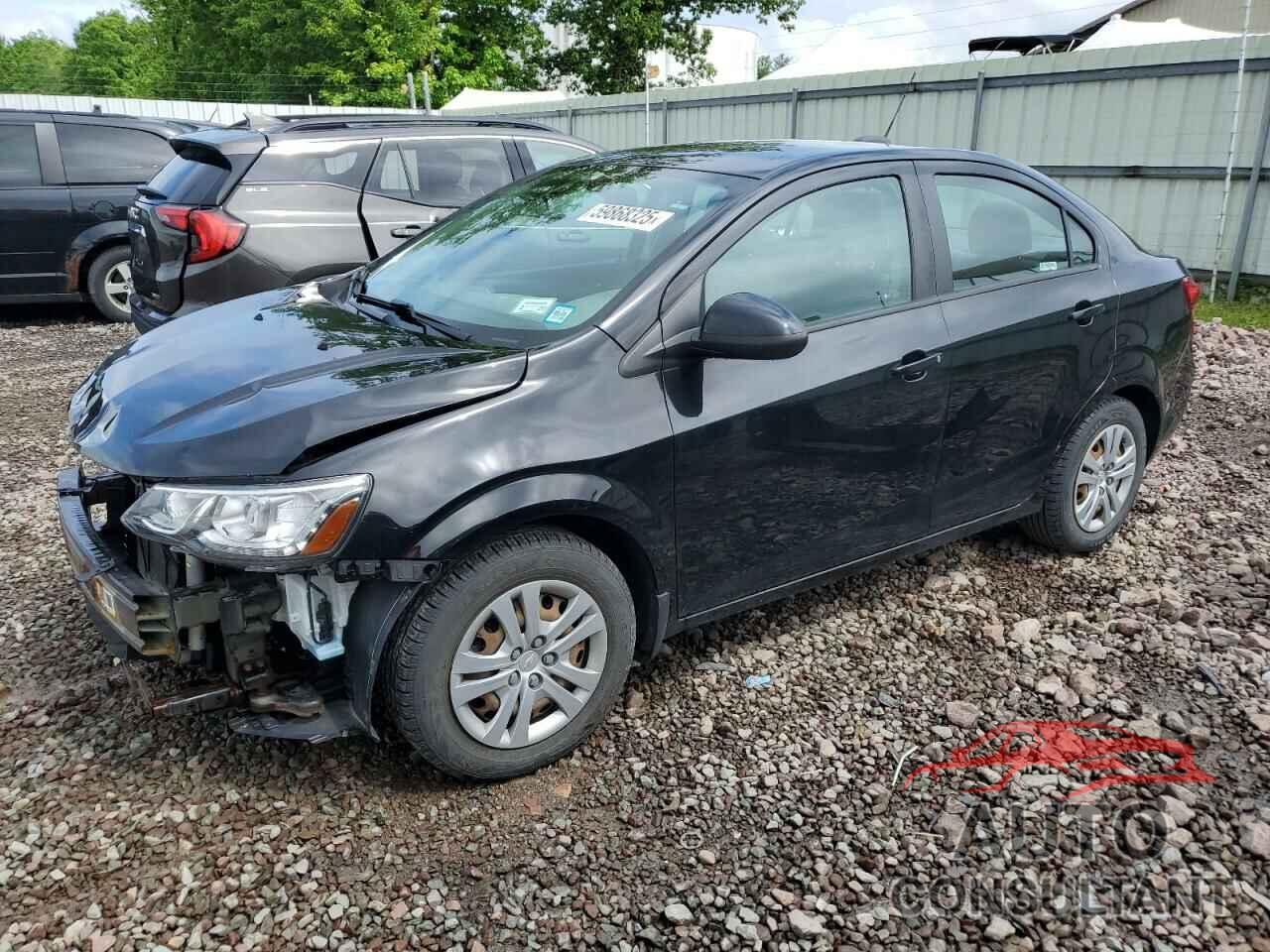CHEVROLET SONIC 2017 - 1G1JB5SG8H4165099