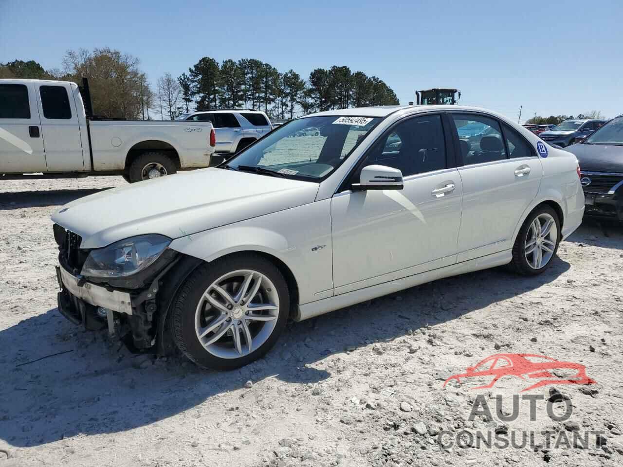 MERCEDES-BENZ C-CLASS 2012 - WDDGF4HB5CR198039