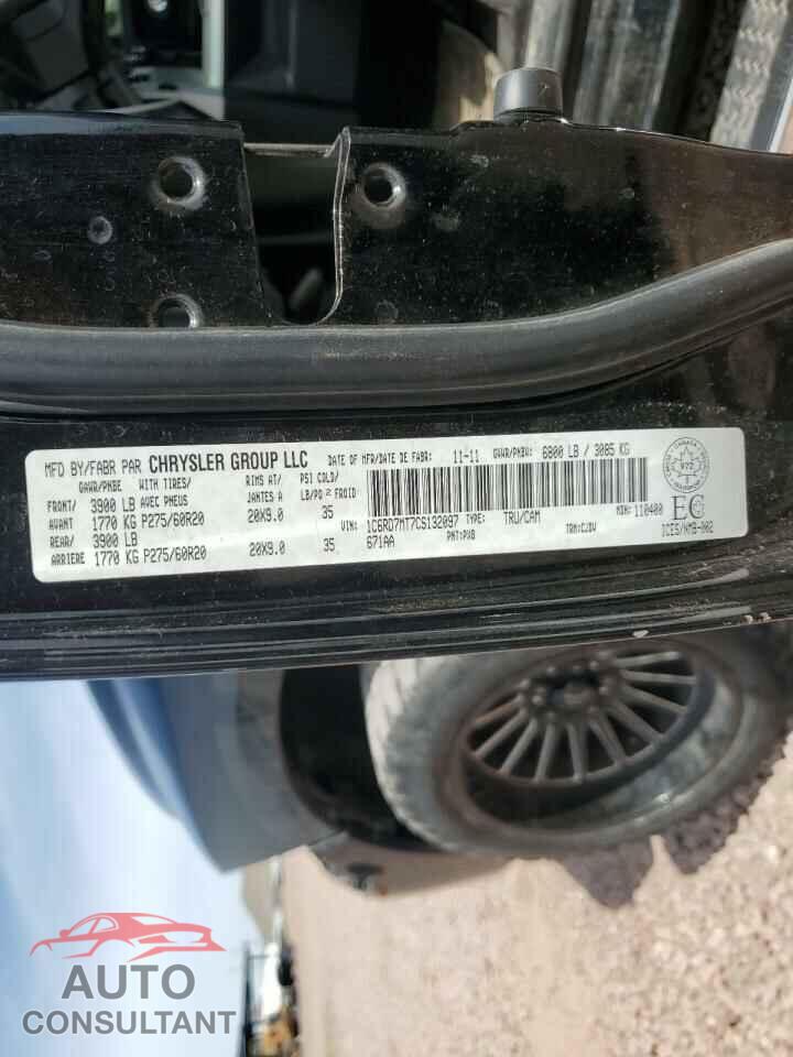 DODGE RAM 1500 2012 - 1C6RD7MT7CS132097
