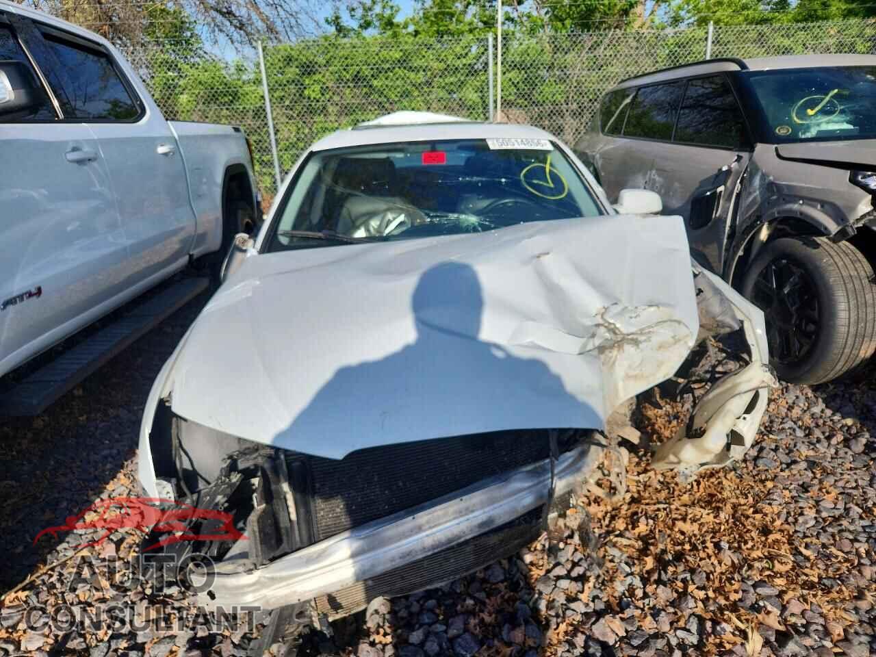 AUDI A4 2014 - WAUBFAFL1EA067526