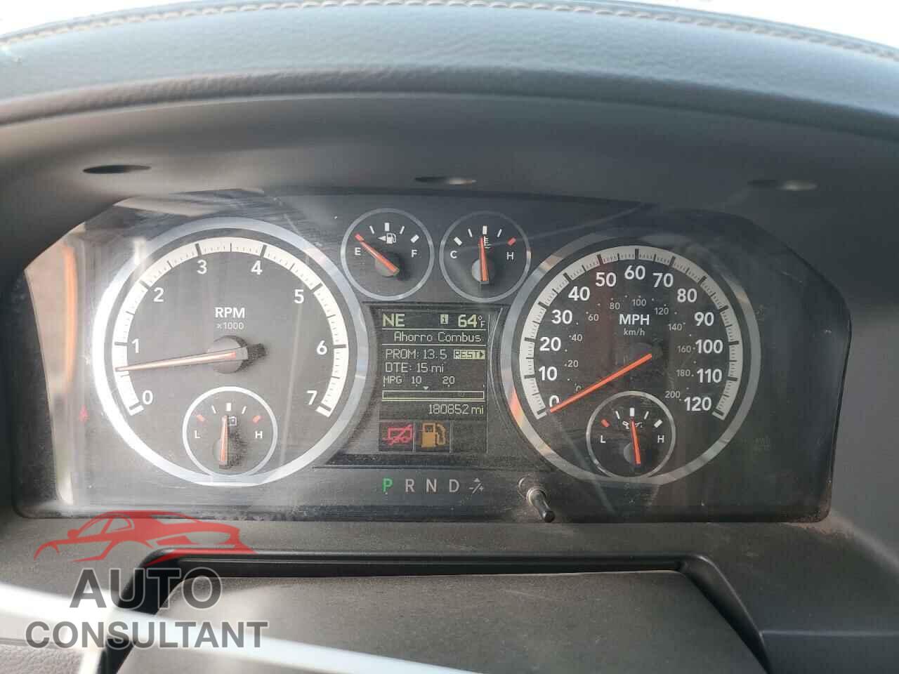 DODGE RAM 1500 2012 - 1C6RD7MT7CS132097