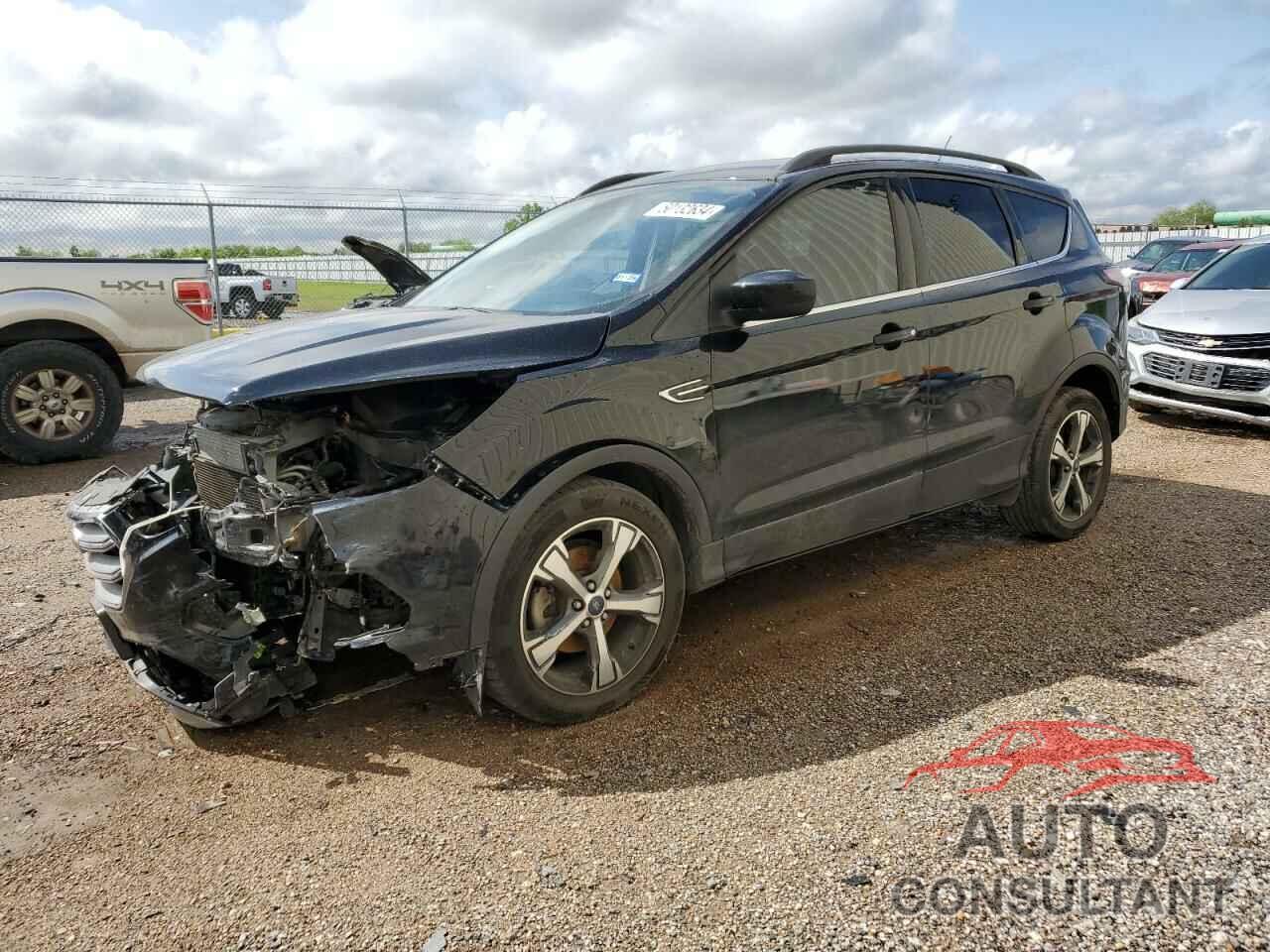 FORD ESCAPE 2017 - 1FMCU0GD3HUB79743