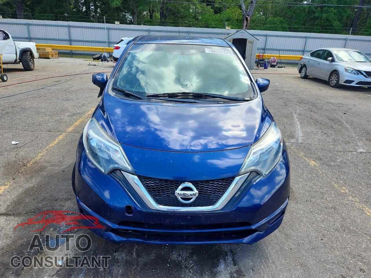 NISSAN VERSA 2019 - 3N1CE2CP3KL360052