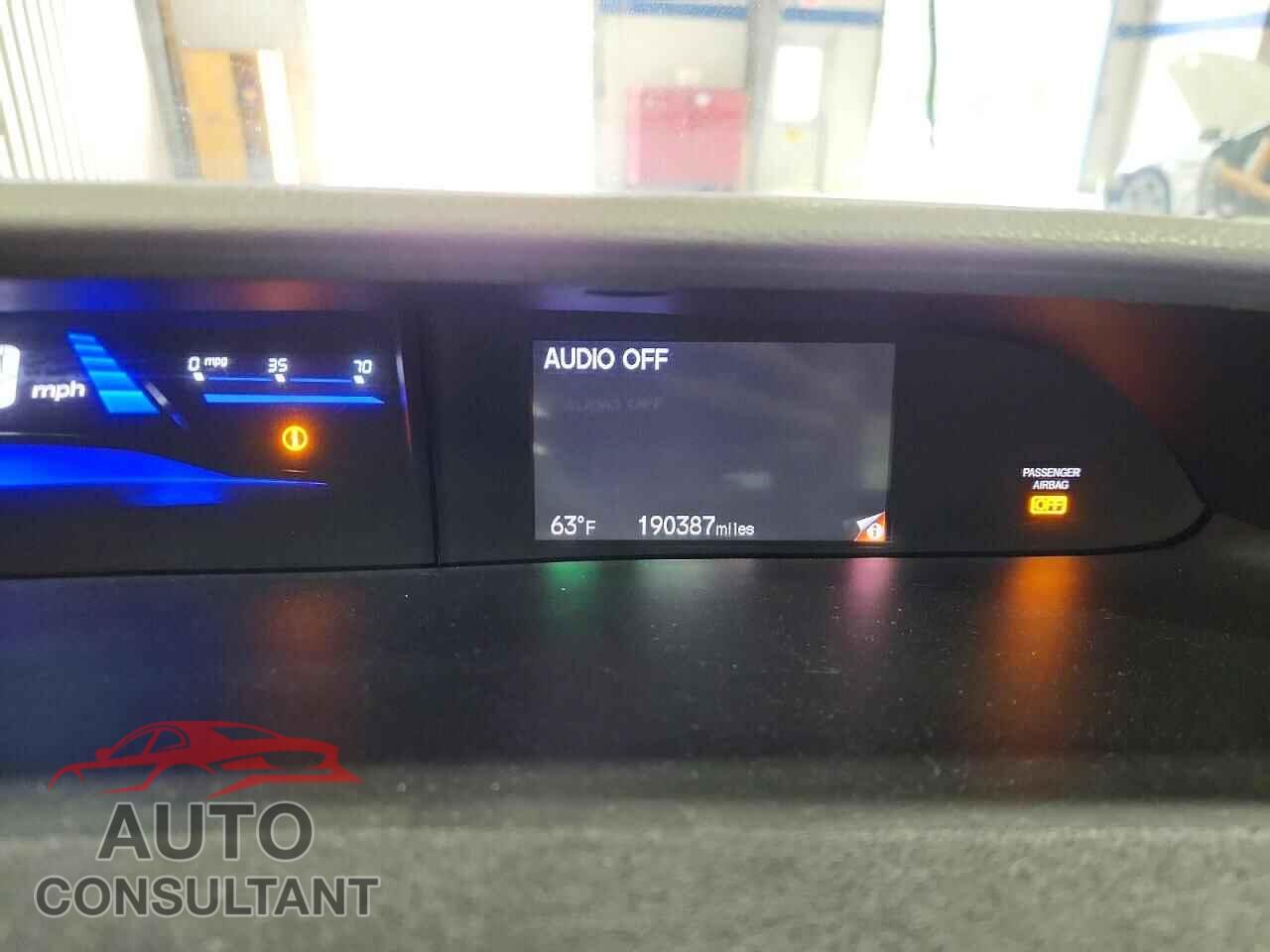 HONDA CIVIC 2013 - 2HGFB2F52DH541914