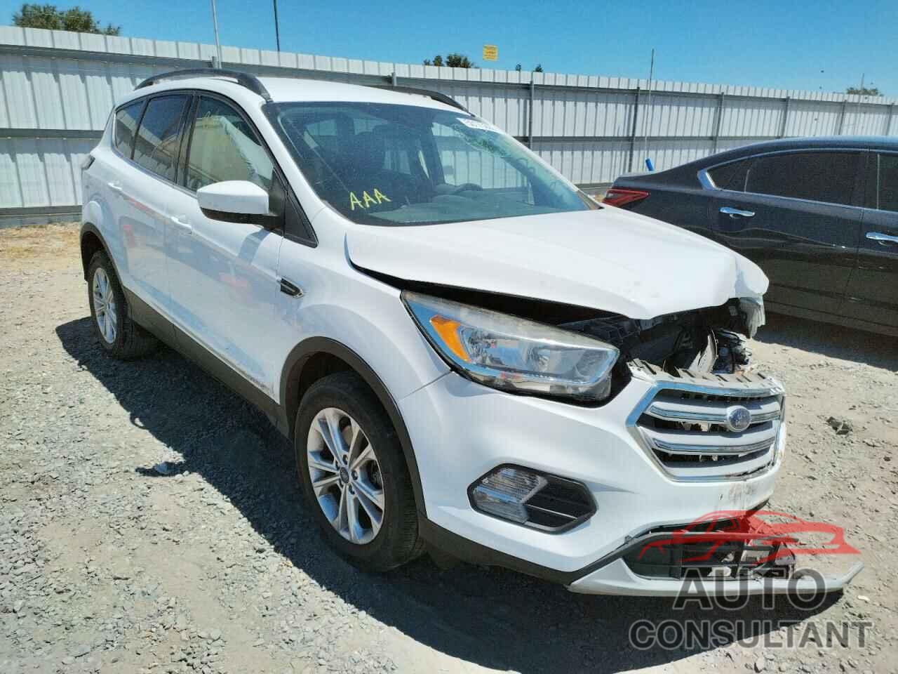 FORD ESCAPE 2018 - 1FMCU9GD8JUA57213