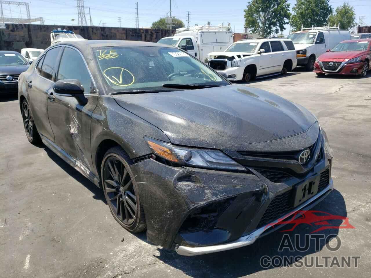 TOYOTA CAMRY 2021 - 4T1K61AK1MU588756