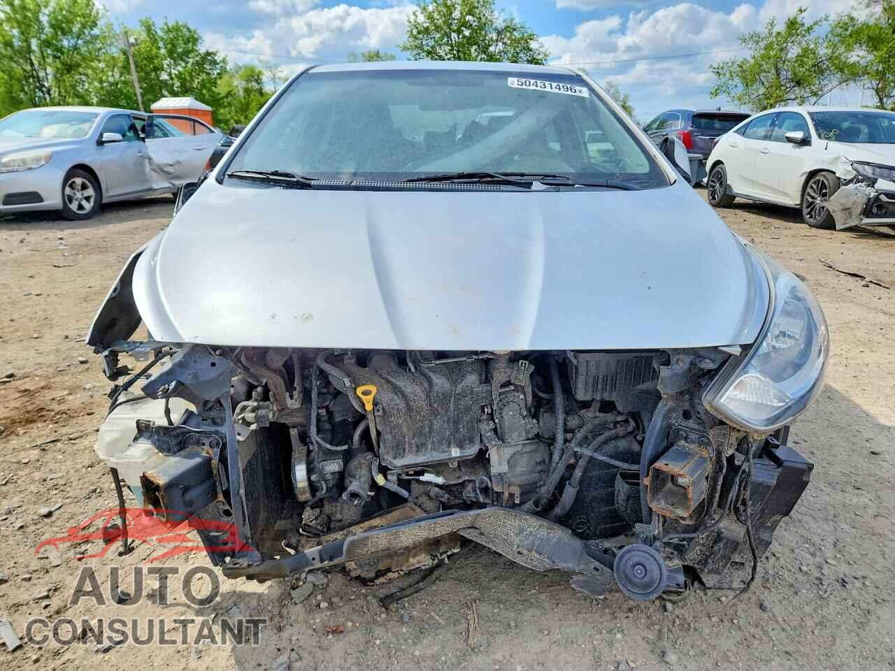 HYUNDAI ACCENT 2013 - KMHCU4AE2DU277018