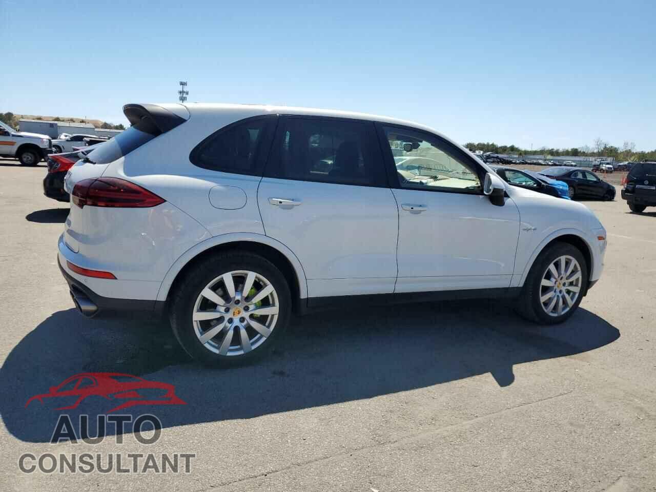 PORSCHE CAYENNE 2017 - WP1AE2A26HLA68264