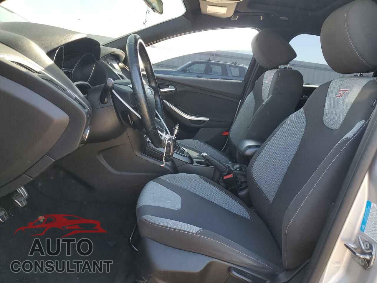 FORD FOCUS 2014 - 1FADP3L97EL366736