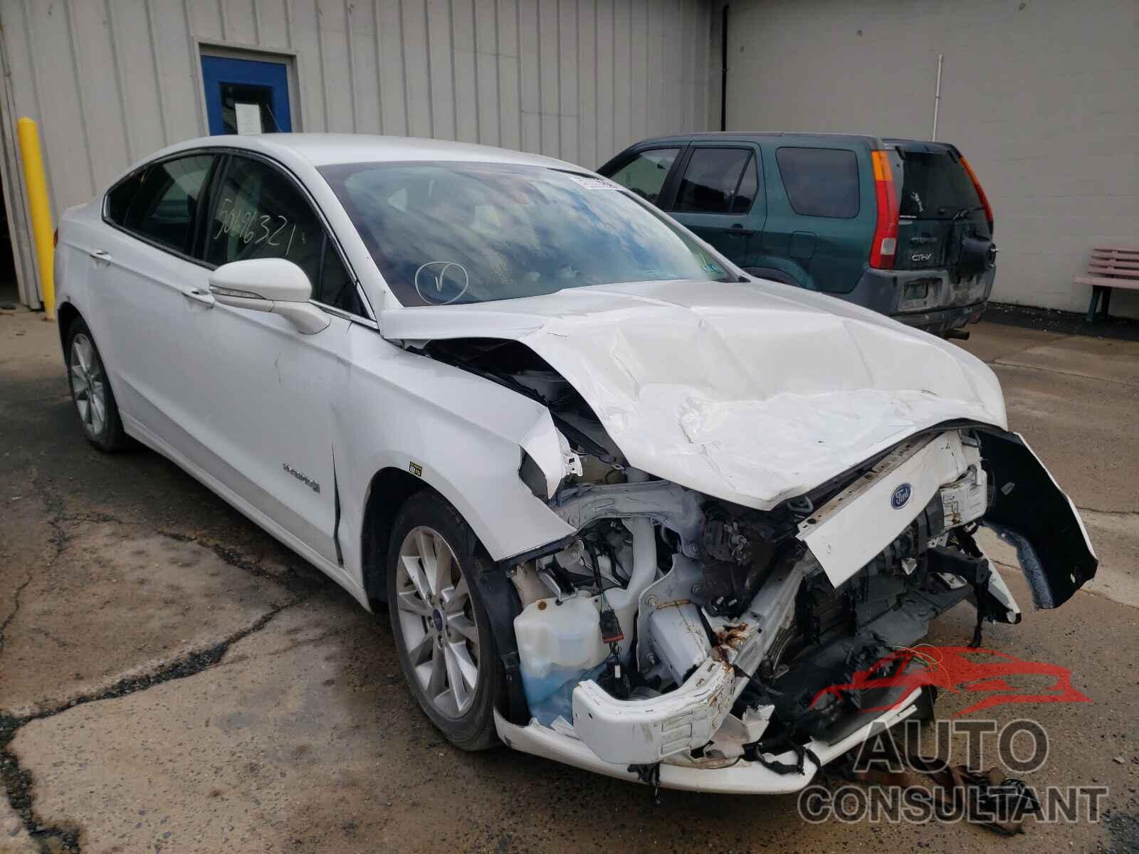 FORD FUSION 2017 - 3FA6P0LU8HR359666