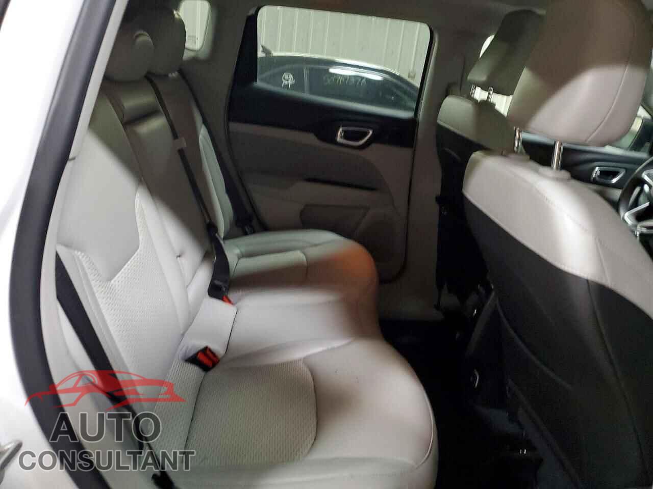 JEEP COMPASS 2022 - 3C4NJDBB1NT165526