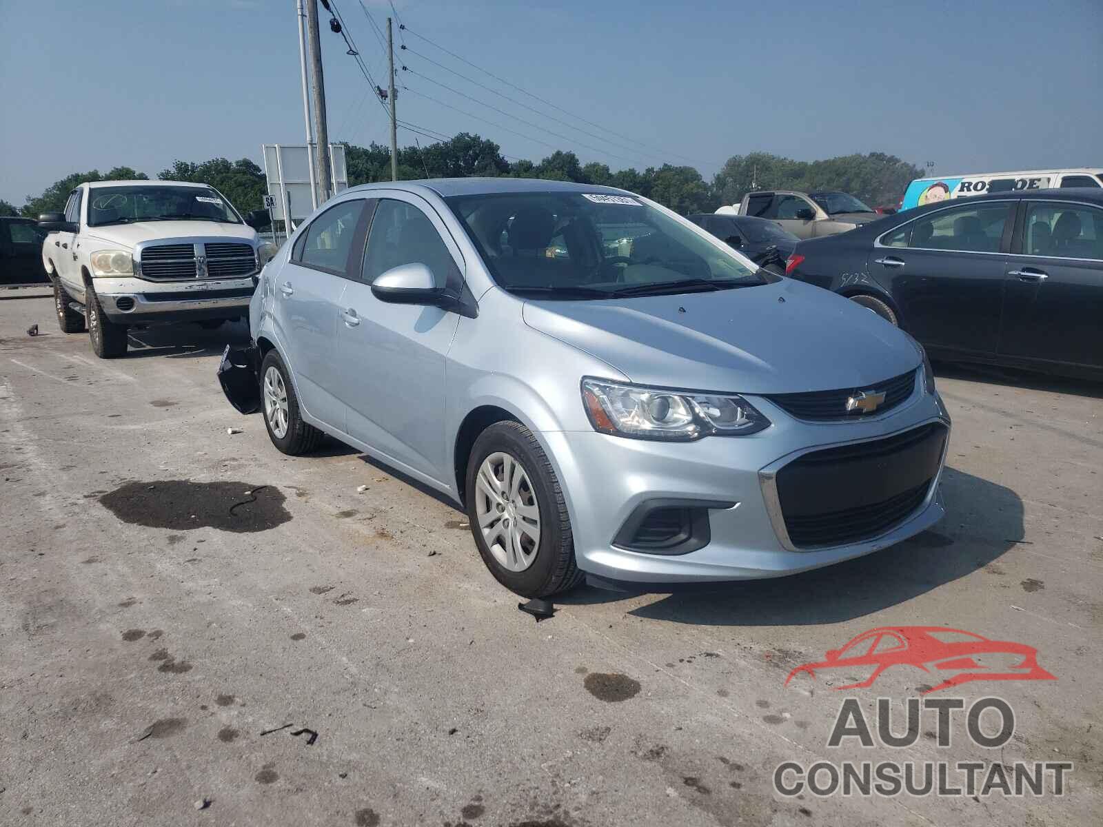 CHEVROLET SONIC 2017 - 1G1JB5SHXH4160687
