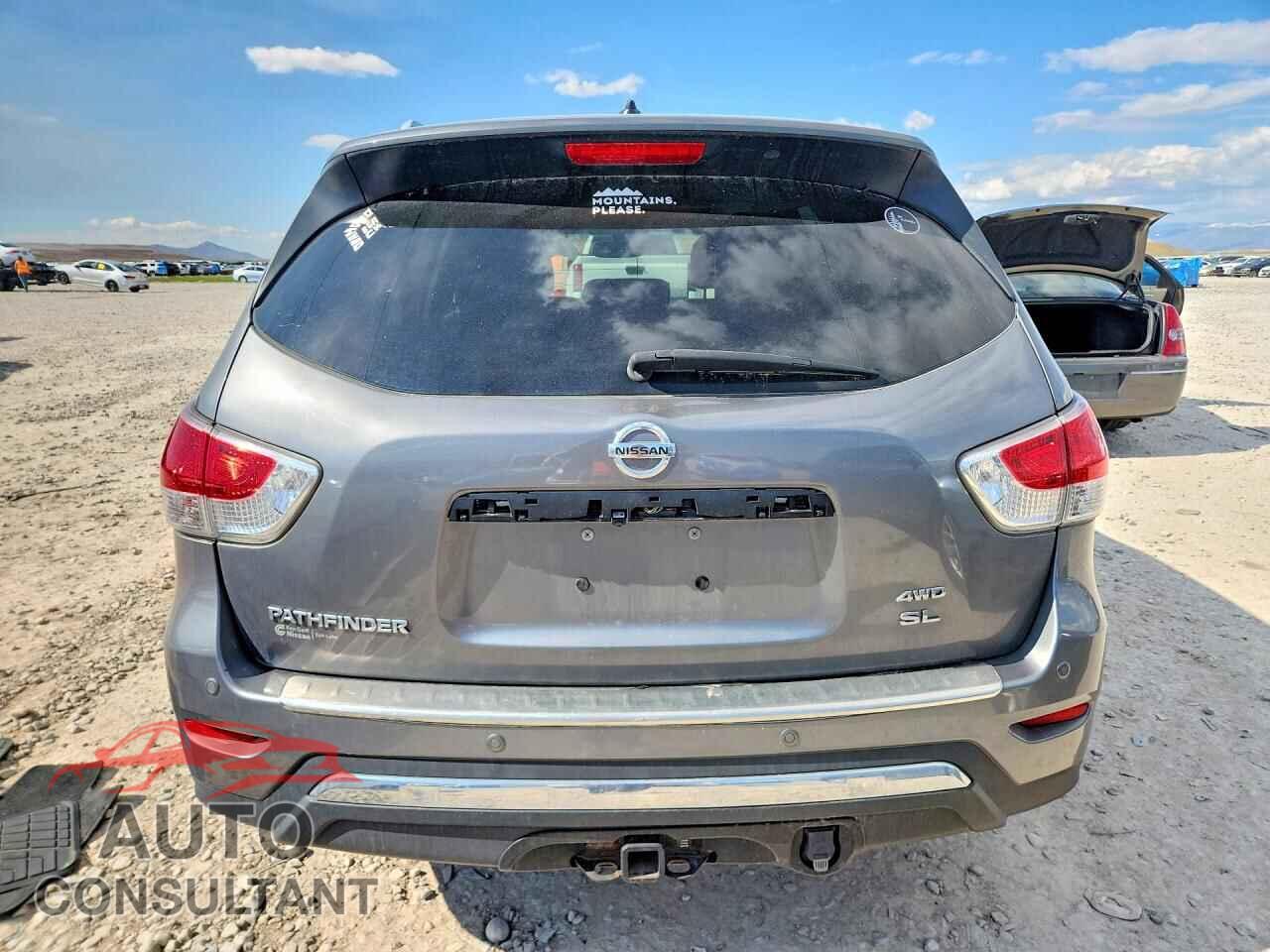NISSAN PATHFINDER 2015 - 5N1AR2MM7FC676841