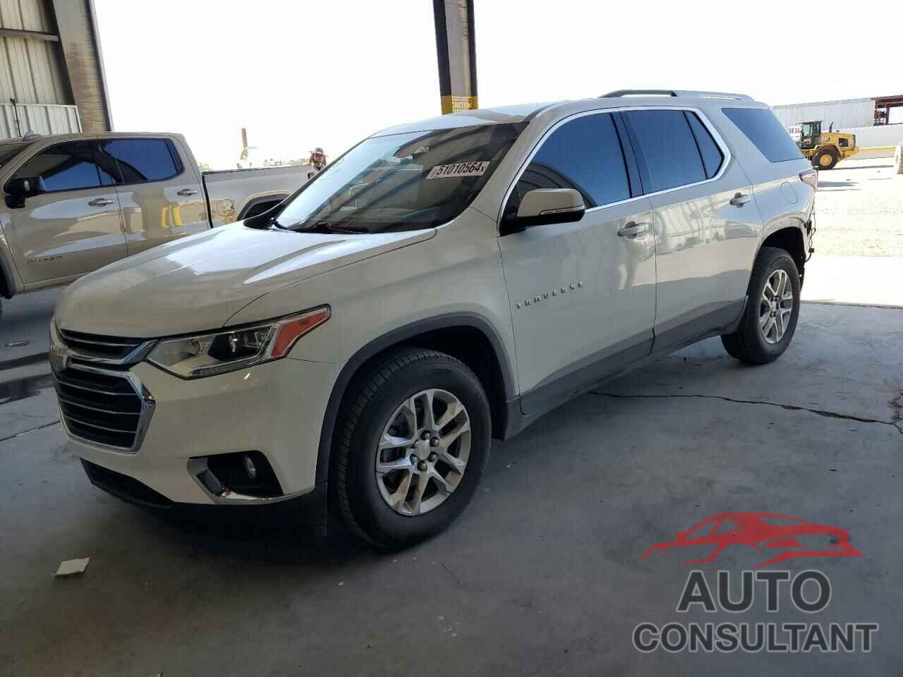 CHEVROLET TRAVERSE 2018 - 1GNERGKW3JJ111831