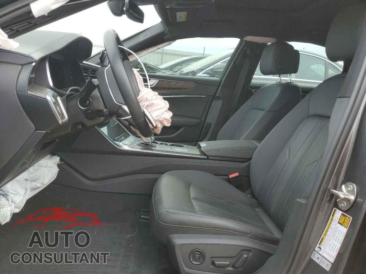 AUDI A6 2022 - WAUL2BF25NN013300