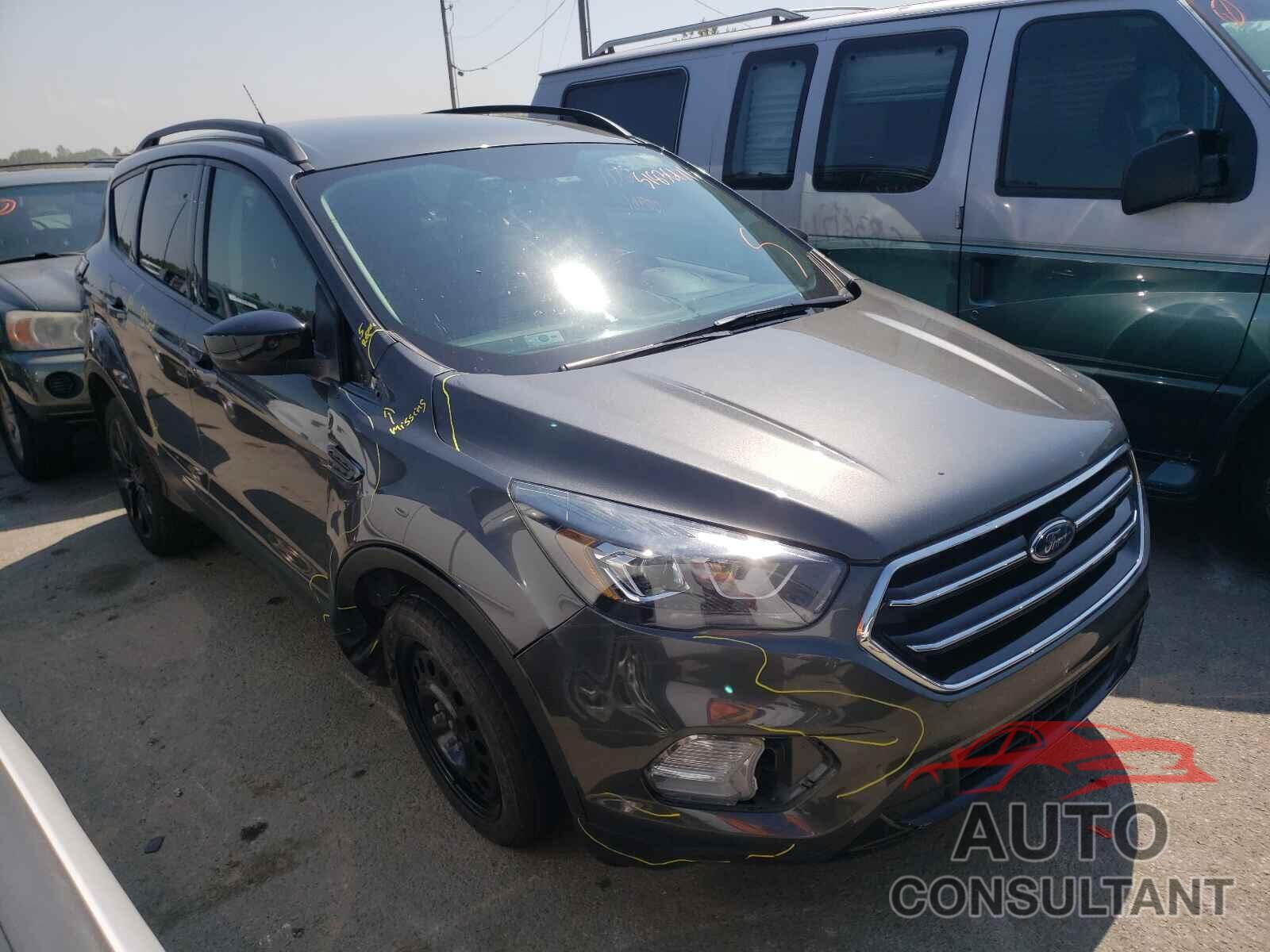 FORD ESCAPE 2017 - 1FMCU0GD3HUE52907
