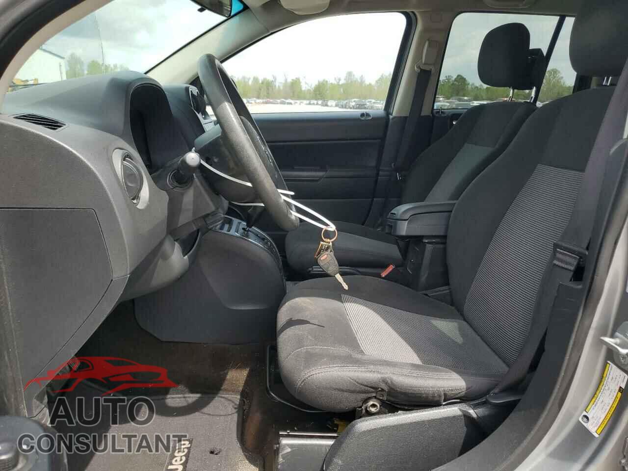 JEEP COMPASS 2015 - 1C4NJCBA8FD325880