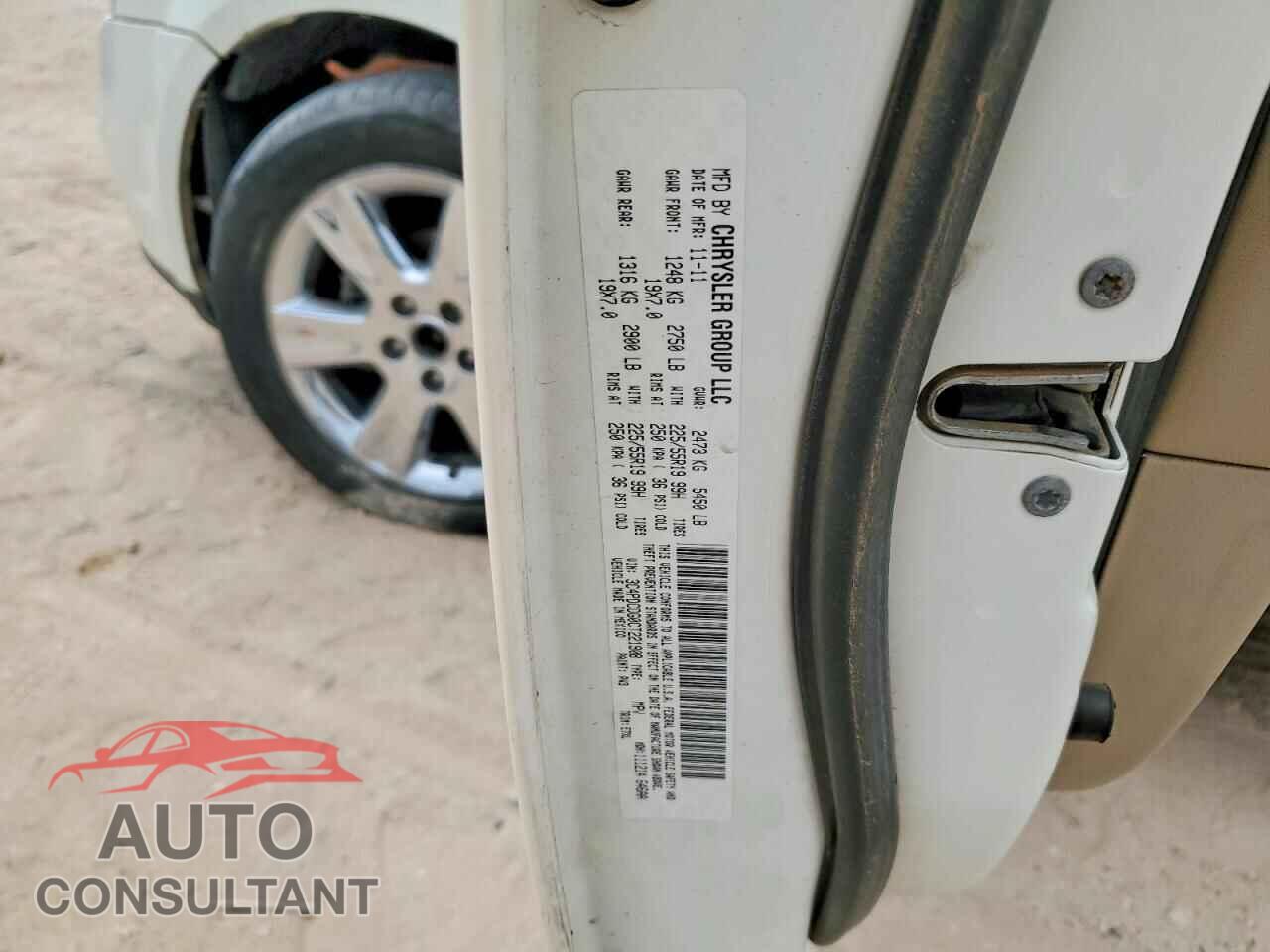 DODGE JOURNEY 2012 - 3C4PDCDG0CT221908