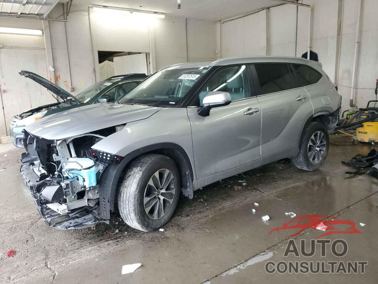 TOYOTA HIGHLANDER 2024 - 5TDKDRBH2RS547608