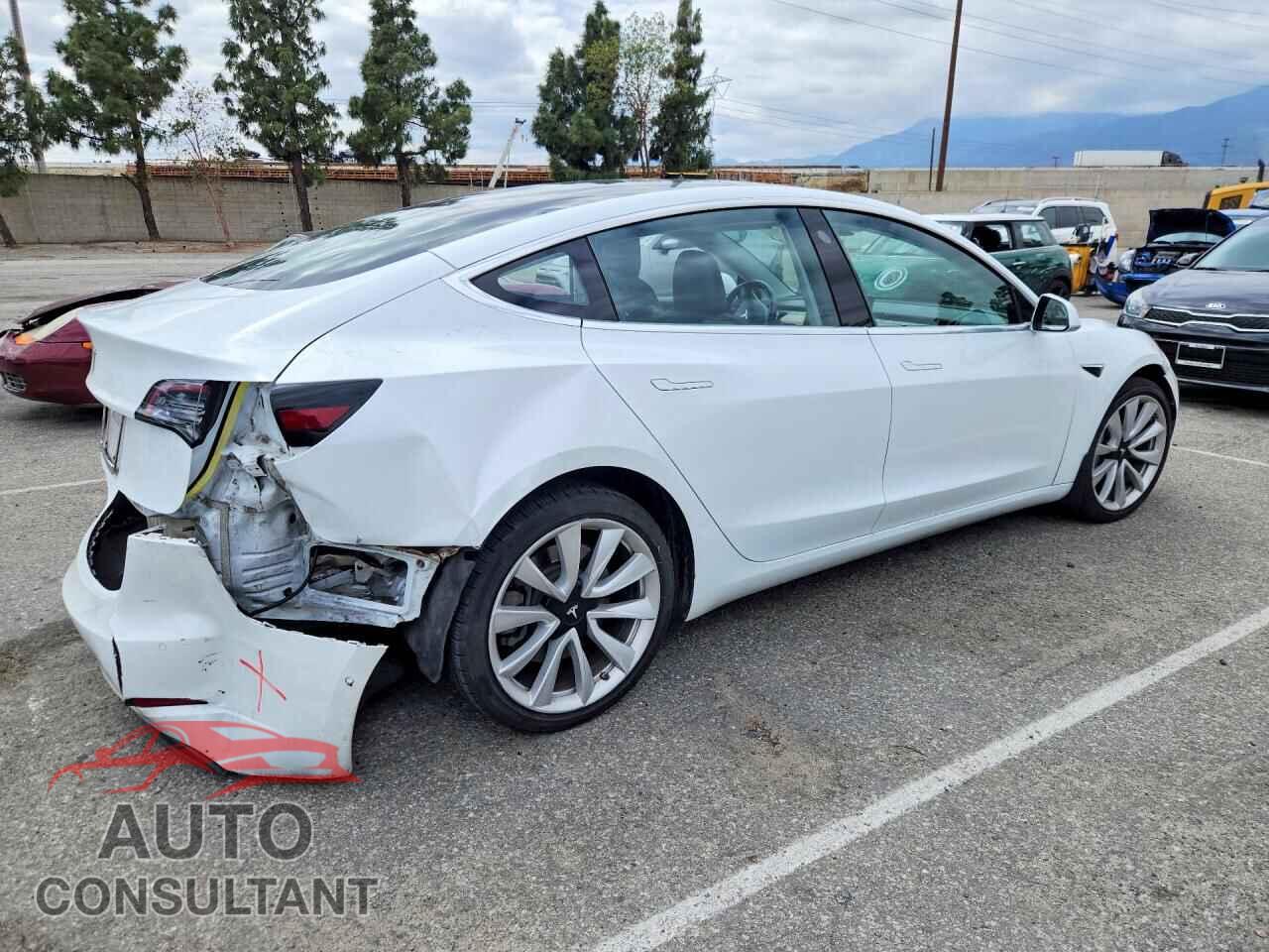 TESLA MODEL 3 2018 - 5YJ3E1EA7JF053741