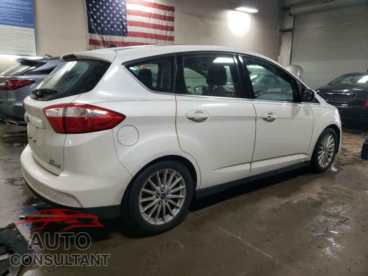 FORD CMAX 2013 - 1FADP5BU3DL537434