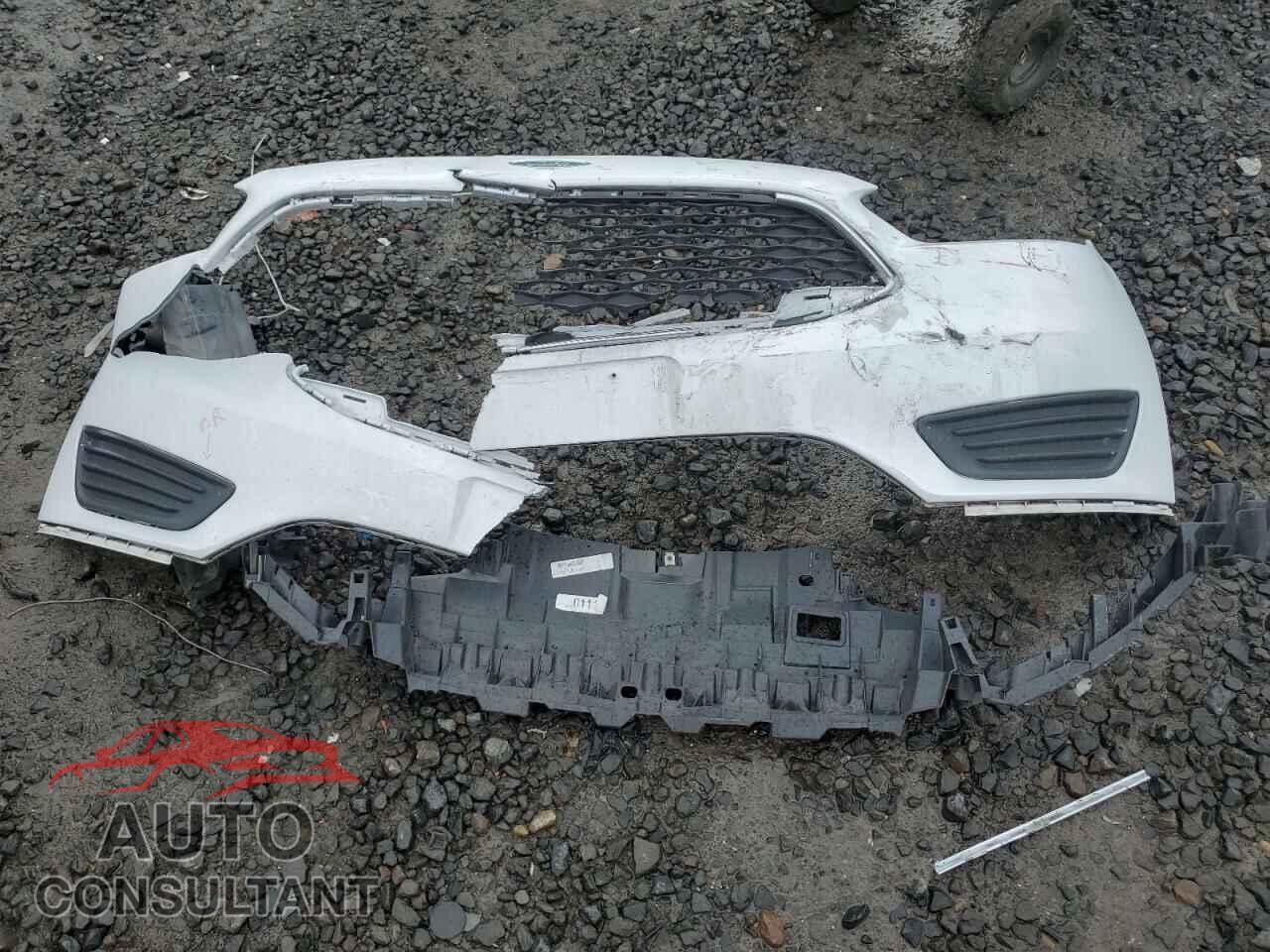 FORD FOCUS 2015 - 1FADP3E24FL269110