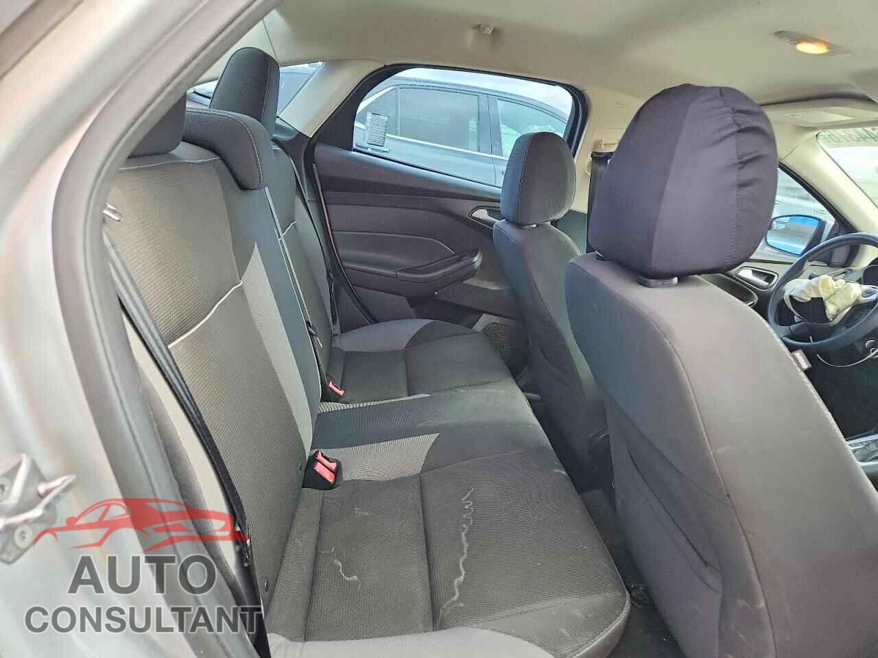 FORD FOCUS 2013 - 1FADP3F26DL213018