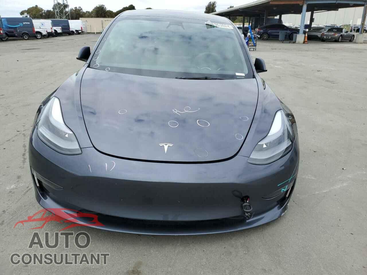 TESLA MODEL 3 2023 - 5YJ3E1EAXPF680667