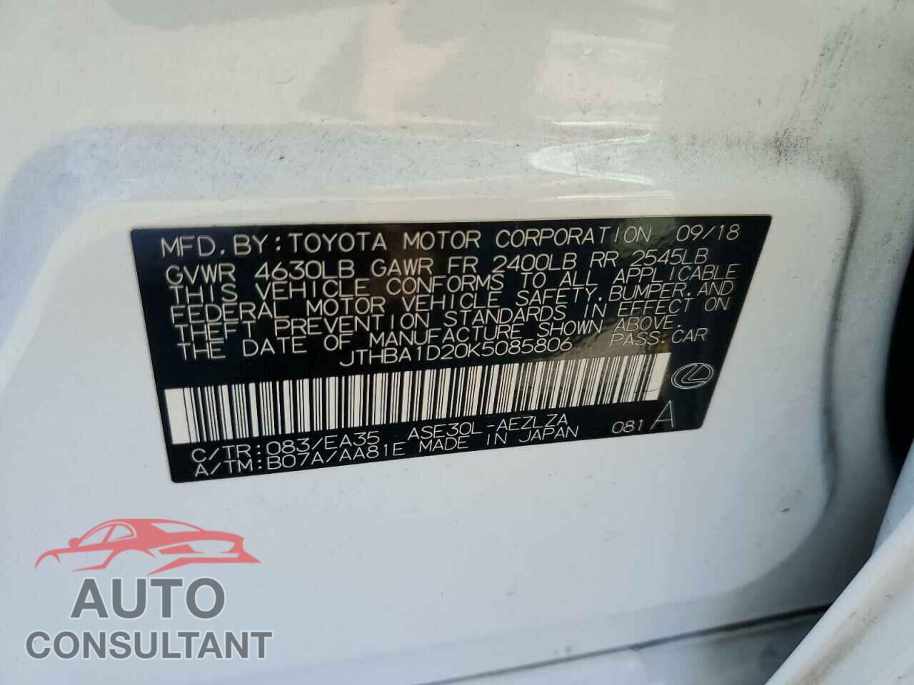 LEXUS IS 2019 - JTHBA1D20K5085806