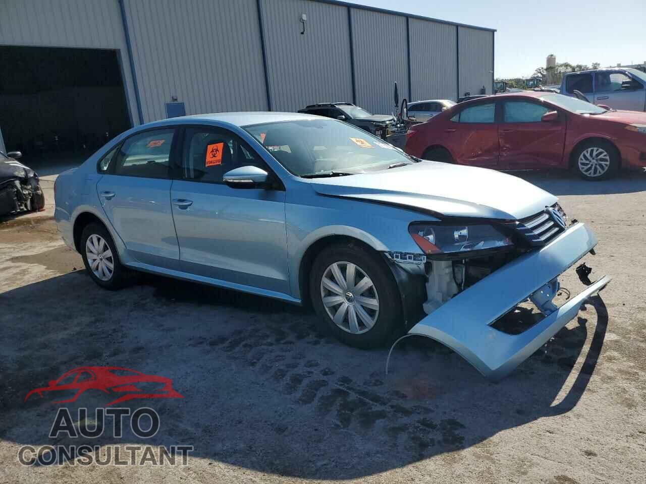 VOLKSWAGEN PASSAT 2012 - 1VWAP7A39CC014996