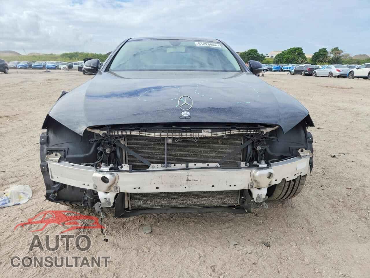 MERCEDES-BENZ E-CLASS 2018 - WDDZF4JB7JA372272