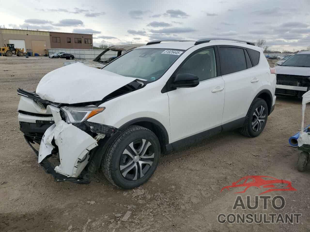 TOYOTA RAV4 2017 - JTMBFREV8HD208311