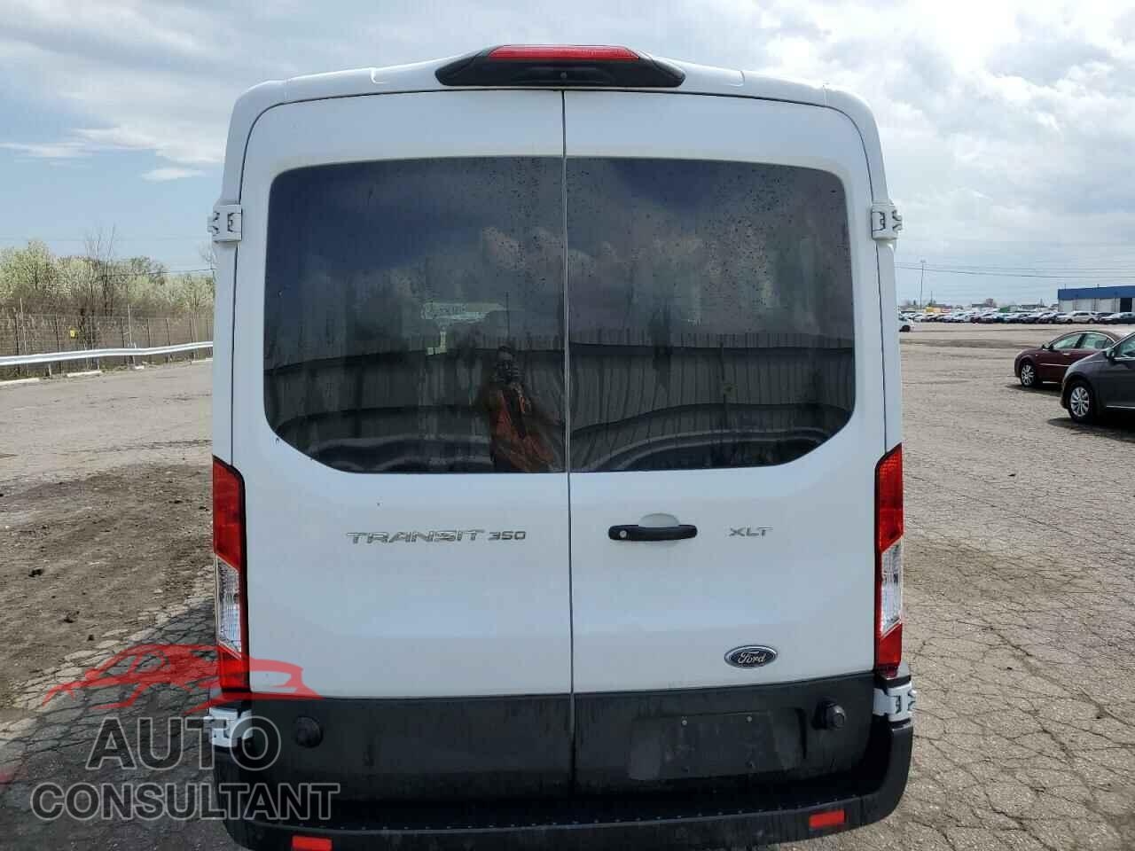 FORD TRANSIT 2020 - 1FBAX2C81LKA61044