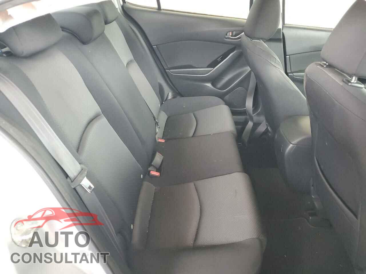 MAZDA 3 2017 - 3MZBN1U79HM123146