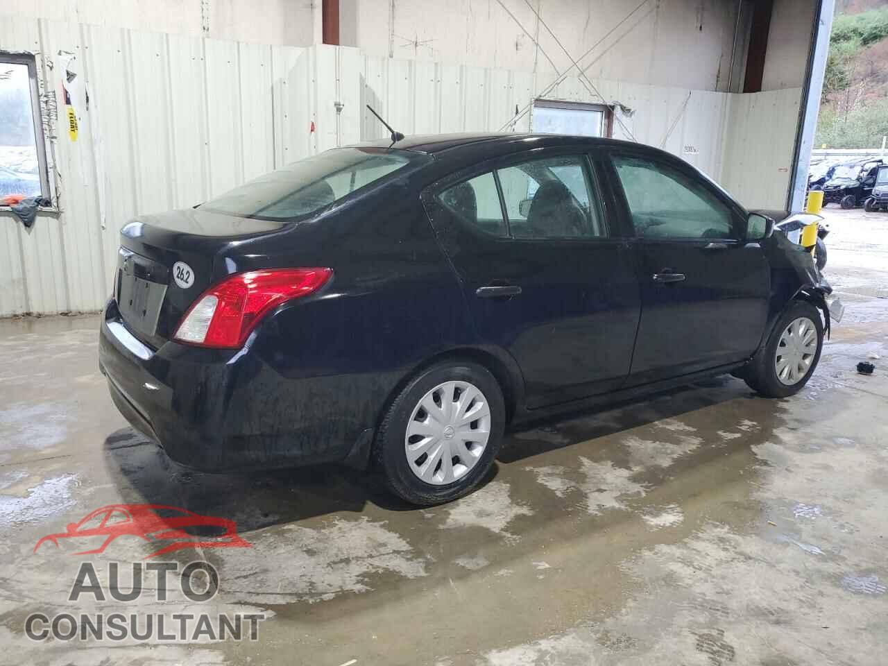 NISSAN VERSA 2017 - 3N1CN7AP3HL831030