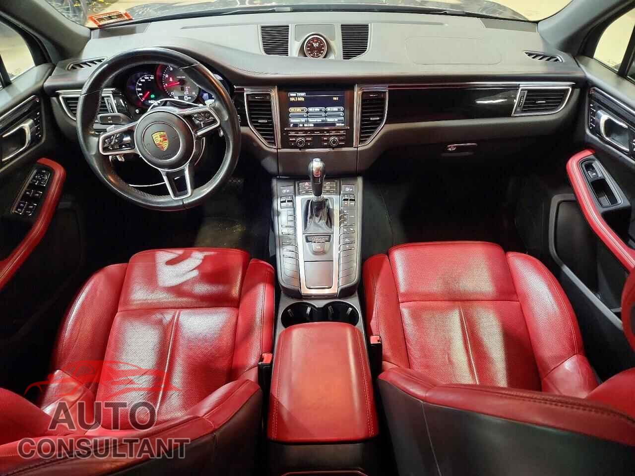 PORSCHE MACAN 2016 - WP1AB2A50GLB42702