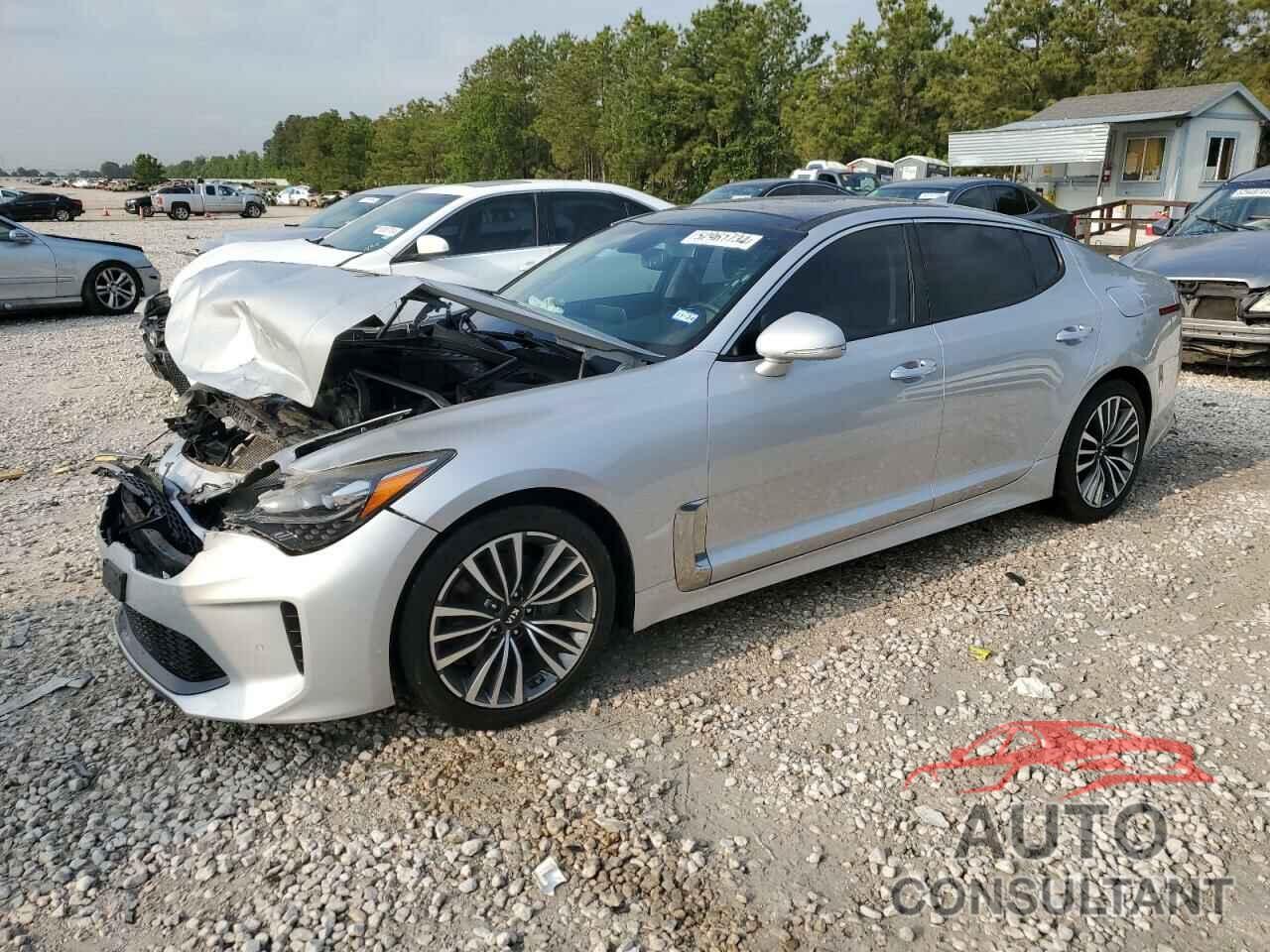 KIA STINGER 2018 - KNAE25LA2J6014768