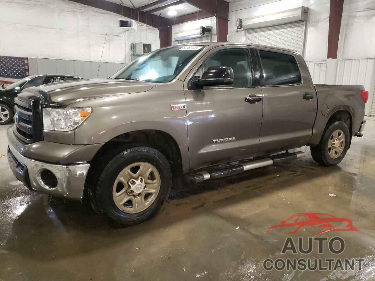 TOYOTA TUNDRA 2011 - 5TFDW5F19BX183583