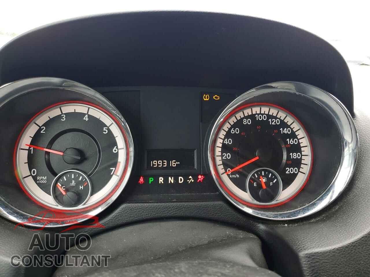 DODGE CARAVAN 2013 - 2C4RDGBG0DR544640