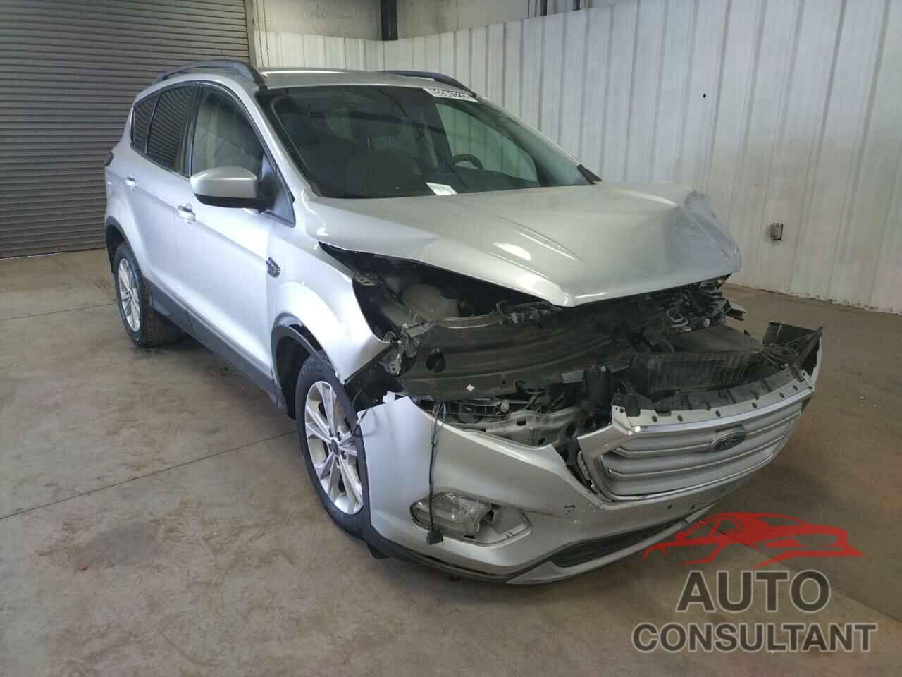 FORD ESCAPE 2017 - 1FMCU0GD8HUC97710