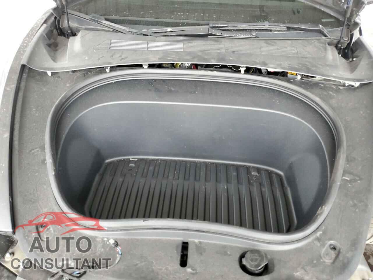 TESLA MODEL 3 2024 - 5YJ3E1EA0RF859934